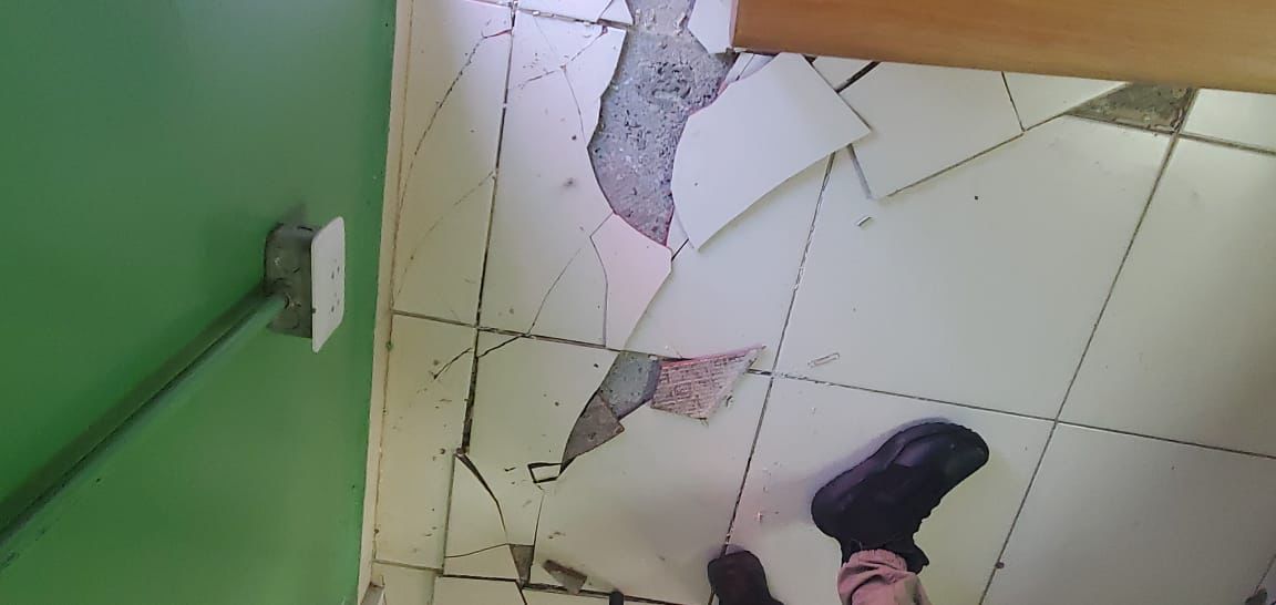Jarabacoa: Colapsos estructurales en escuela del “Barrio Blanco” ponen en riesgo a personal educativo - Noticias de hoy en República Dominicana | De Último Minuto