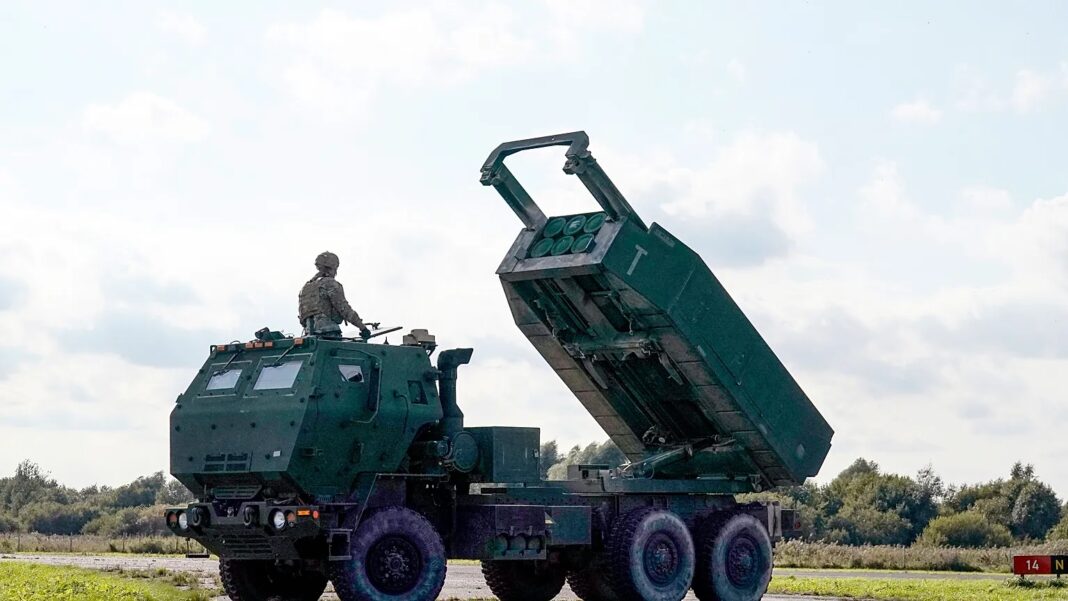 Letonia amplía indefinidamente cierre nocturno del espacio aéreo en su frontera oriental