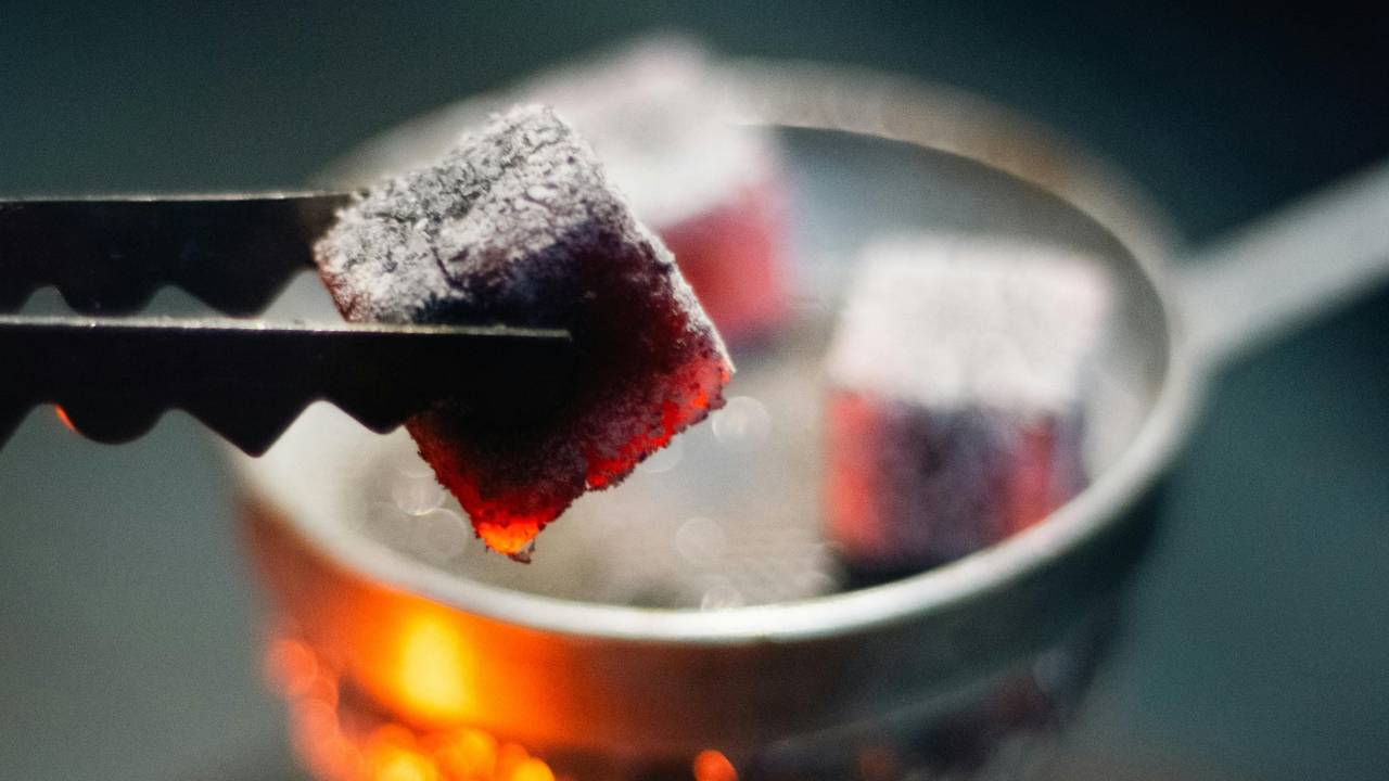 Carbón para hookah lidera lista de las mercancías más retenidas por Aduanas