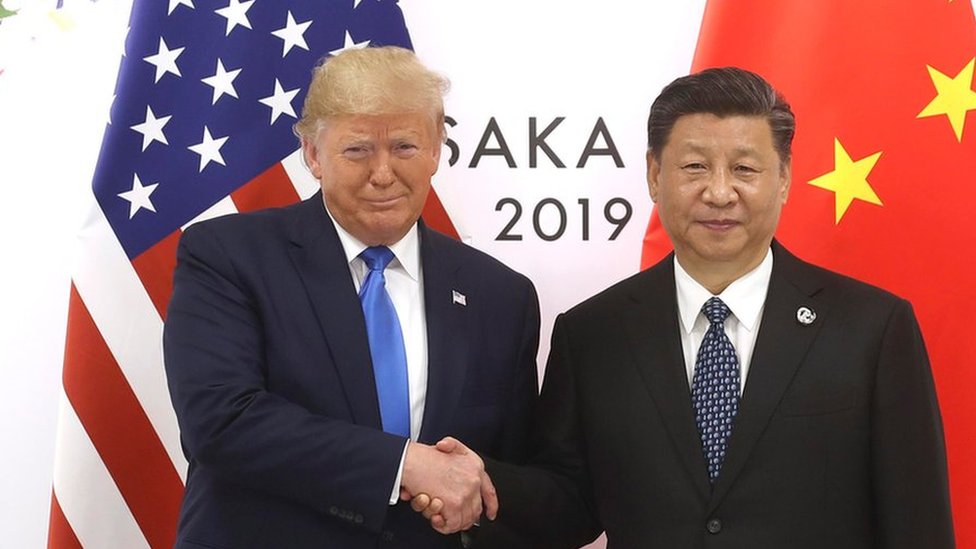 China amplía restricciones a unas exportaciones clave antes de la crucial reunión entre Xi y Trump
