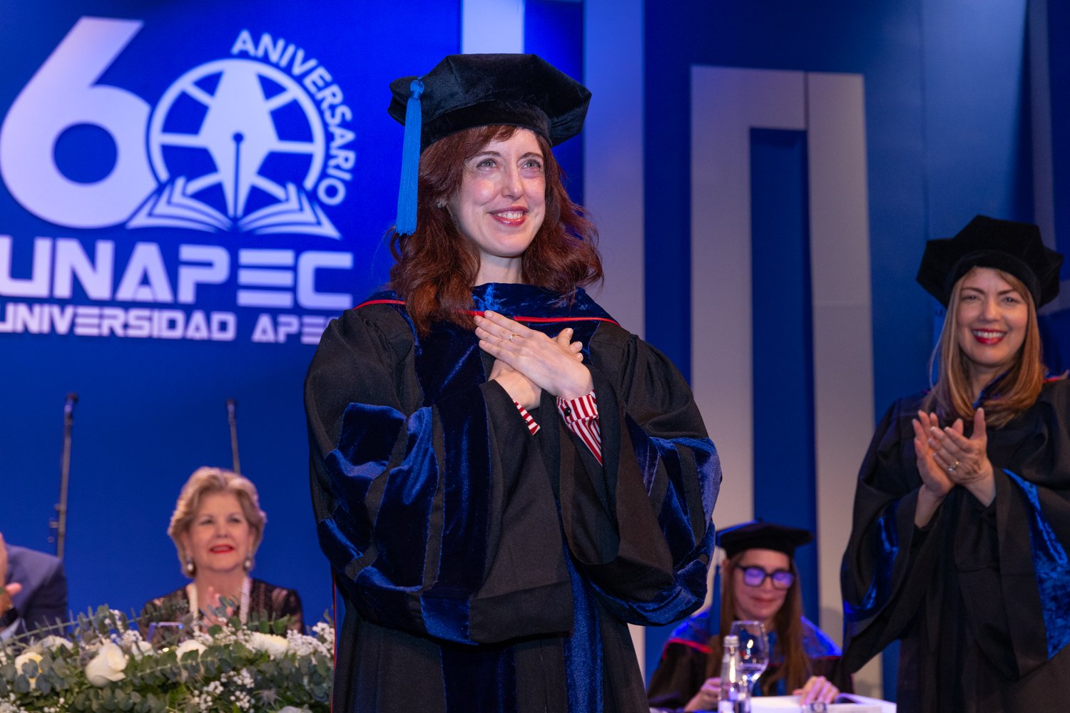 UNAPEC otorga Doctorado Honoris Causa a la escritora española Irene Vallejo