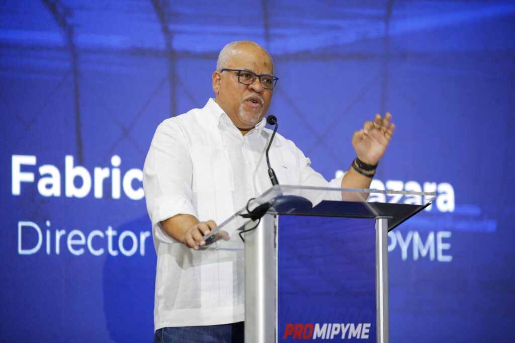 Abinader encabeza entre RD$150 millones en Crédito a 630 Mipymes - Noticias de hoy en República Dominicana | De Último Minuto