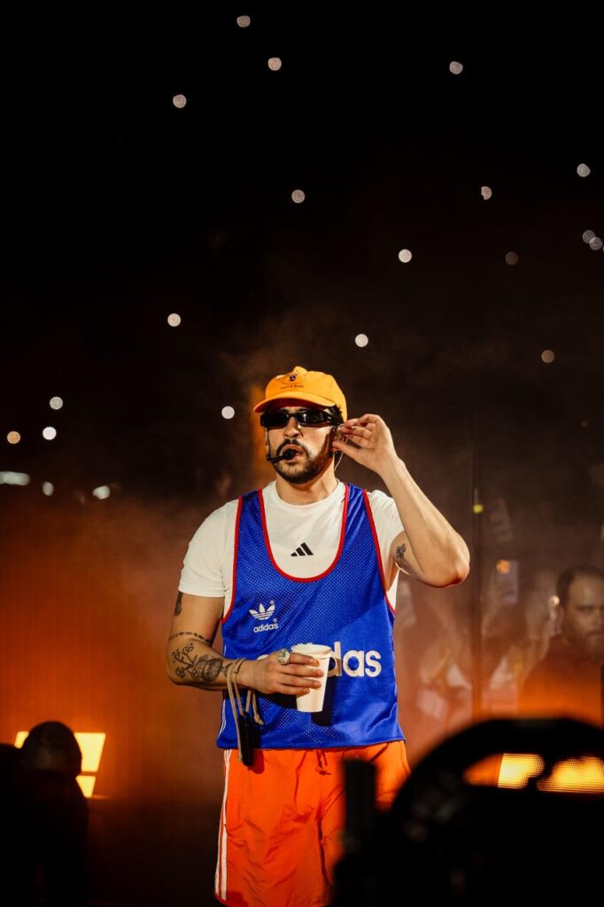 Bad Bunny ¡Inmenso! en su segundo concierto en RD | 2 | Bad Bunny ¡Inmenso! en su segundo concierto en RD - Noticias de hoy en República Dominicana | De Último Minuto