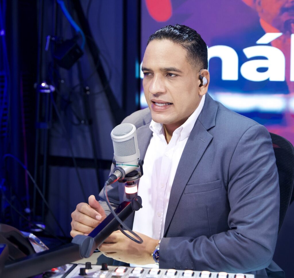 “¡Páguenle su tierra!”: Hansel García denuncia atropello a propietarios en construcción de carretera Cambita-Los Cacaos | 2 | Hansel García pide al PRM la expulsión o suspensión de miembros implicados en graves conflictos con la ley