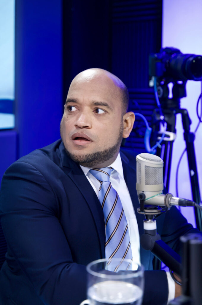 Jonatan Familia pide a Norisbel Uceta renunciar de la FP porque "nadie la ha defendido" de Francisco Peña | 2 | Jonatan Familia pide a Norisbel Uceta renunciar de la FP porque "nadie la ha defendido" de Francisco Peña - Noticias de hoy en República Dominicana | De Último Minuto