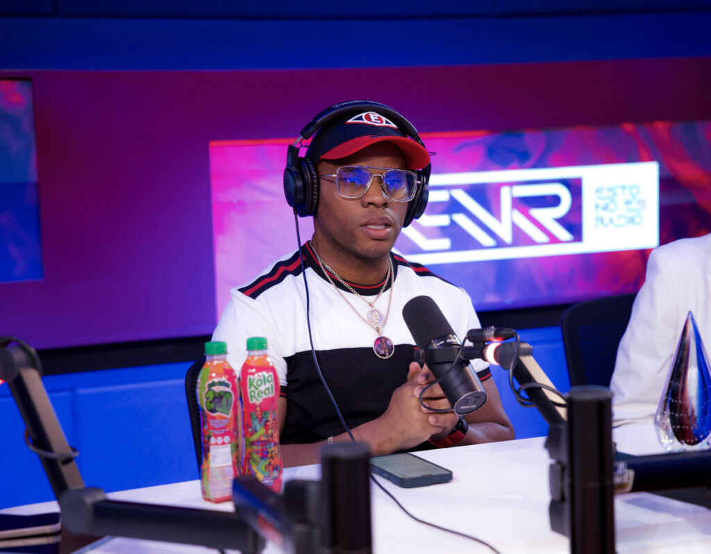 Tolentino revela videos de banda “Los Fantasmas” con uniformes del DICRIM antes del tiroteo en Los Girasoles | 2 | Tolentino revela videos de banda “Los Fantasmas” con uniformes del DICRIM antes del tiroteo en Los Girasoles - Noticias de hoy en República Dominicana | De Último Minuto