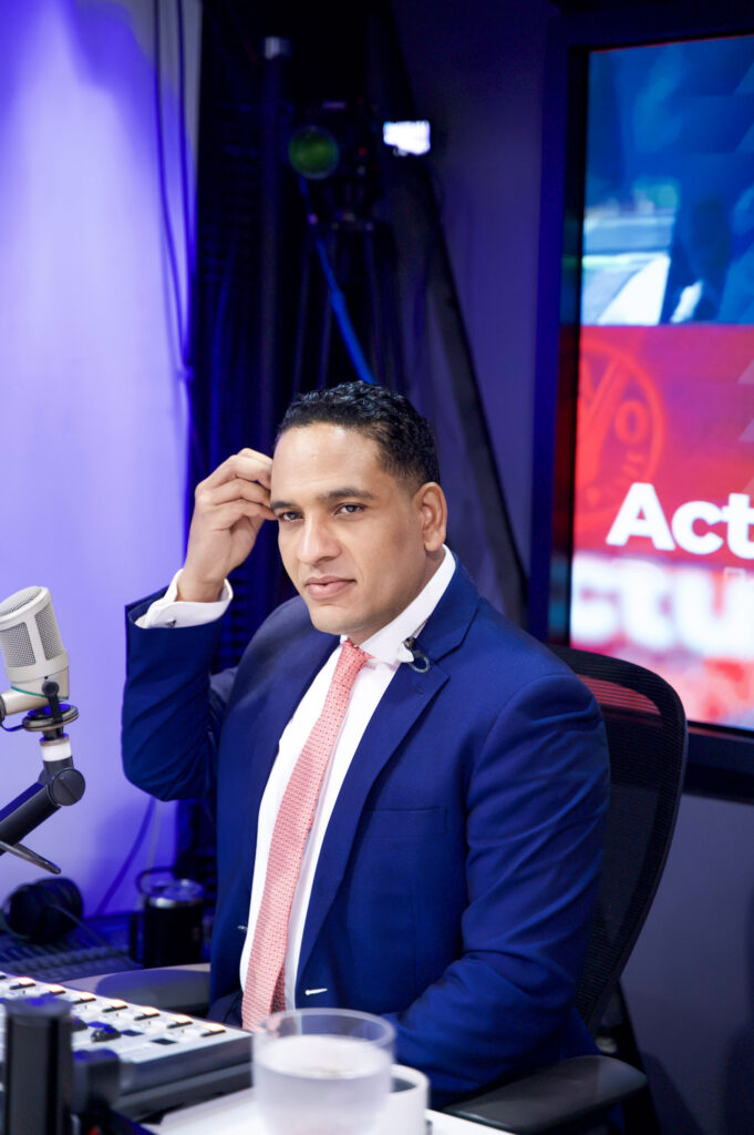 Hansel García aplaude "regreso" de la Iglesia Católica al debate social, aunque critica su enfoque temático | 2 | Hansel García aplaude "regreso" de la Iglesia Católica al debate social, aunque critica su enfoque temático - Noticias de hoy en República Dominicana | De Último Minuto