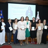 Foro Power Mom 2025 promueve la planificación, el ahorro y la inversión como clave del bienestar familiar