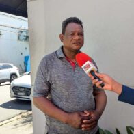 Vendedor de aguacates denuncia asalto a mano armada en la autopista 6 de Noviembre