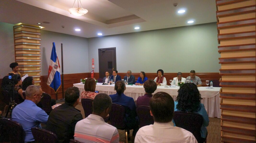 Psicólogos exigen transparencia y elecciones legítimas en el CODOPSI Psicólogos exigen transparencia y elecciones legítimas en el CODOPSI