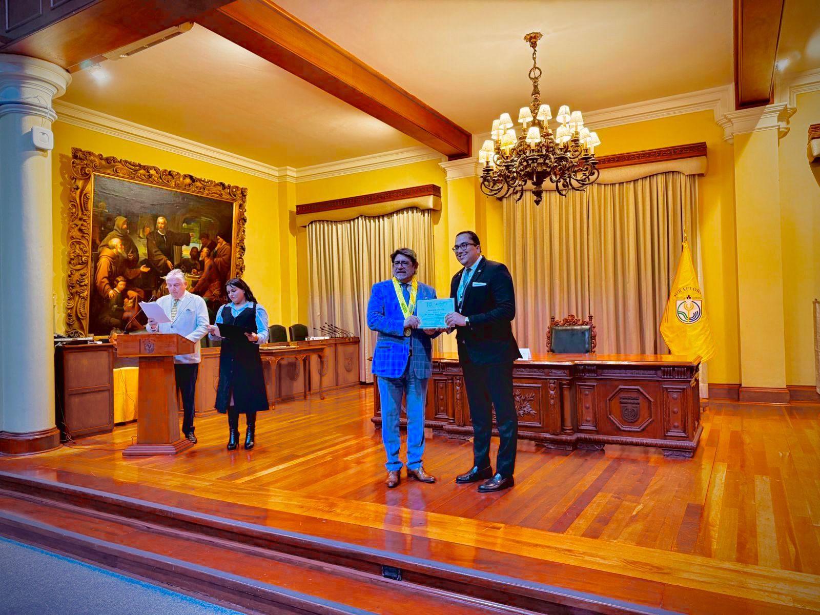 Ayuntamiento de Miraflores en Lima distingue al abogado dominicano Manuel Bordas