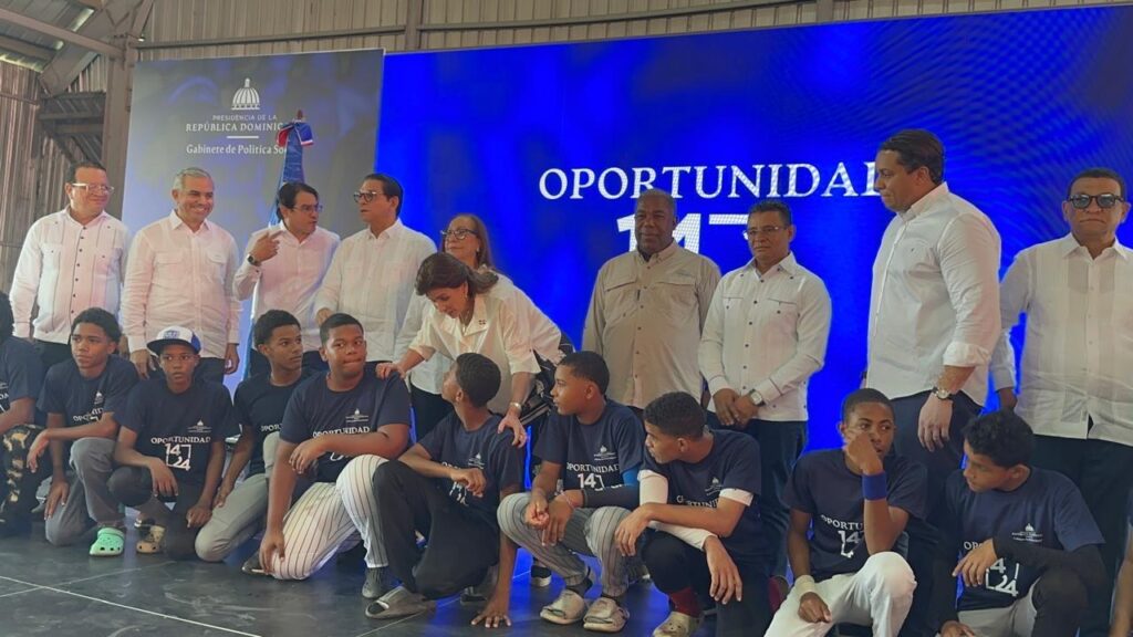 Director del Programa Oportunidad 14-24 destaca impacto de la educación durante inauguración de nuevo centro en Cienfuegos | 3 | Director del Programa Oportunidad 14-24 destaca impacto de la educación durante inauguración de nuevo centro en Cienfuegos