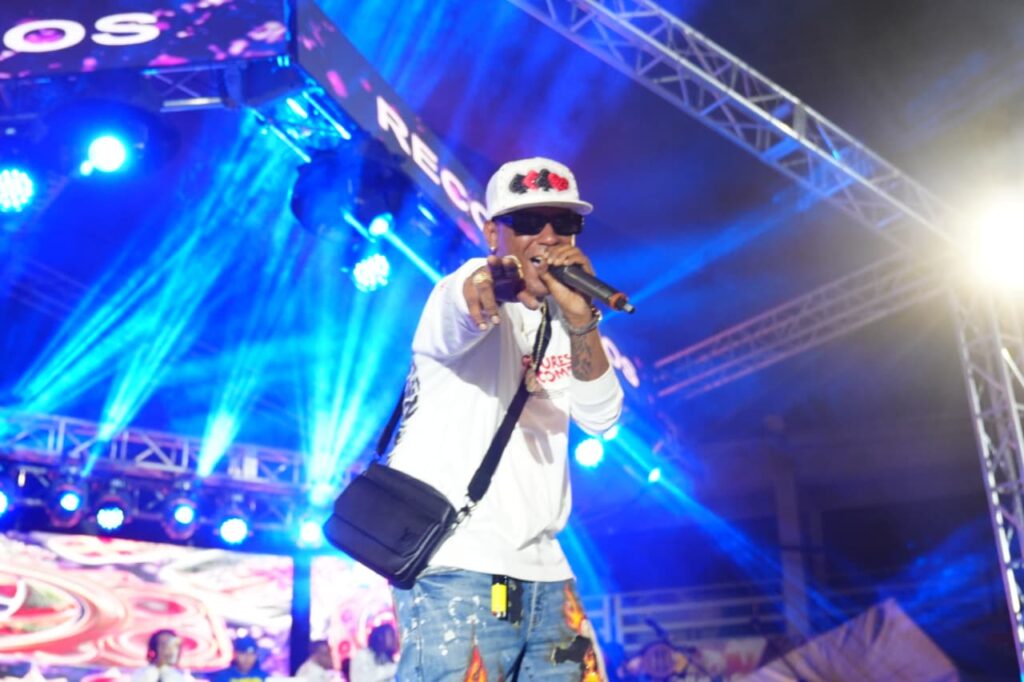 Concierto de Navidad “Reconocidos” impulsa a nuevos talentos de la música urbana en Los Mina | 3 | Concierto de Navidad “Reconocidos” impulsa a nuevos talentos de la música urbana en Los Mina