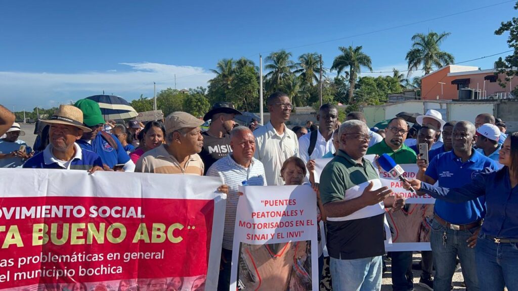 Protestan por ampliación de la Avenida Ecológica en Boca Chica | 2 | Protestan por ampliación de la Avenida Ecológica en Boca Chica - Noticias de hoy en República Dominicana | De Último Minuto