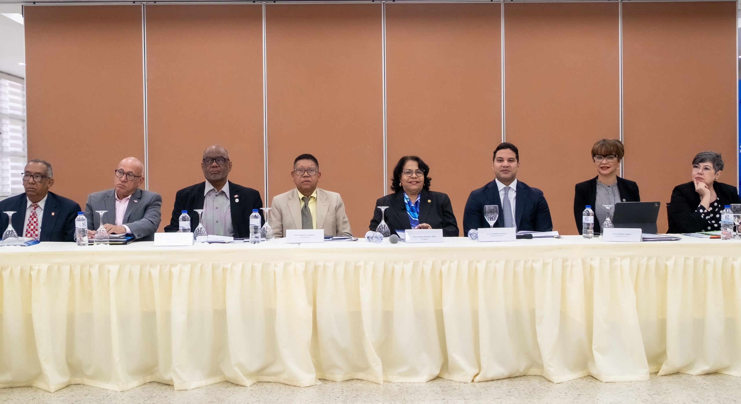 Cámara de Cuentas amplía la Mesa de Control y fortalece el Sistema Nacional de Fiscalización - Noticias de hoy en República Dominicana | De Último Minuto