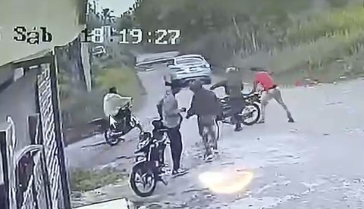 Dos delincuentes mueren en tiroteo con la policía en Santo Domingo Oeste