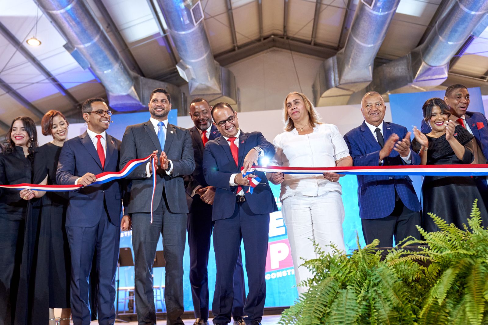 Inauguran Feria Multisectorial Expo Constitución 2025 en San Cristóbal - Noticias de hoy en República Dominicana | De Último Minuto