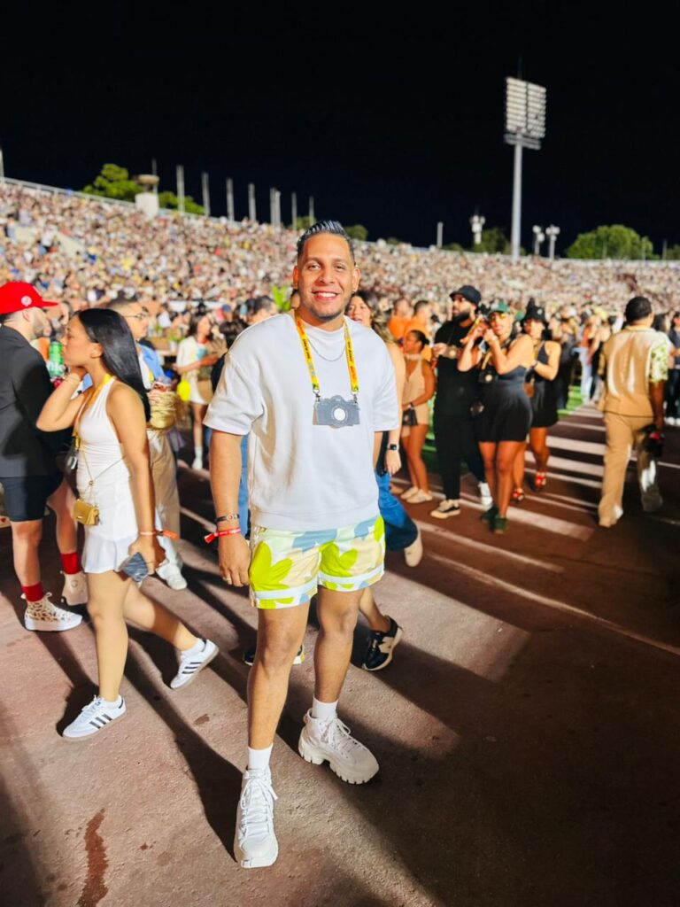 La moda masculina se impone en el segundo concierto de Bad Bunny en Santo Domingo | 4 | La moda masculina se impone en el segundo concierto de Bad Bunny en Santo Domingo - Noticias de hoy en República Dominicana | De Último Minuto