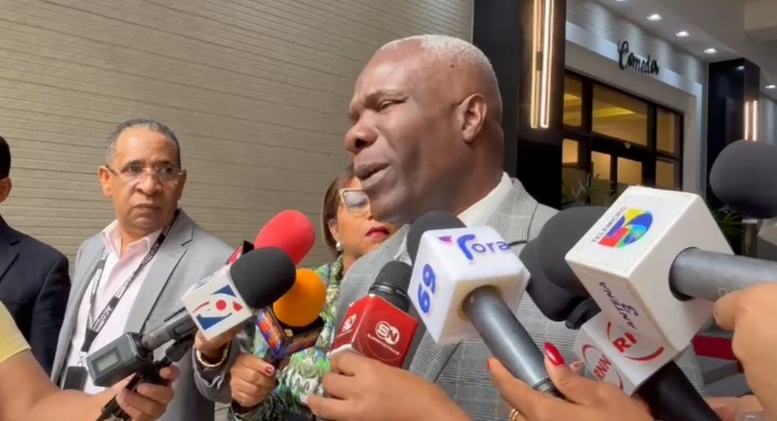Diputado Luis Gómez: En Gobierno de Abinader no se protege a funcionarios ligados al narcotráfico - Noticias de hoy en República Dominicana | De Último Minuto