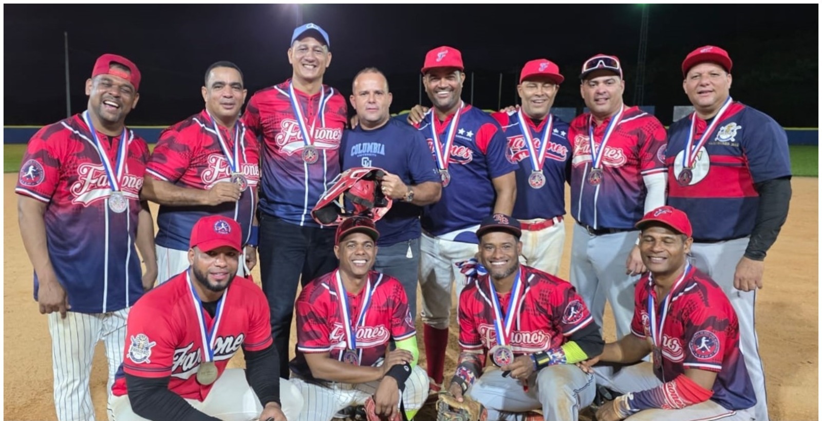 Los Faraones 2004 ganan II Torneo Copa Navideña Lisoa 2025