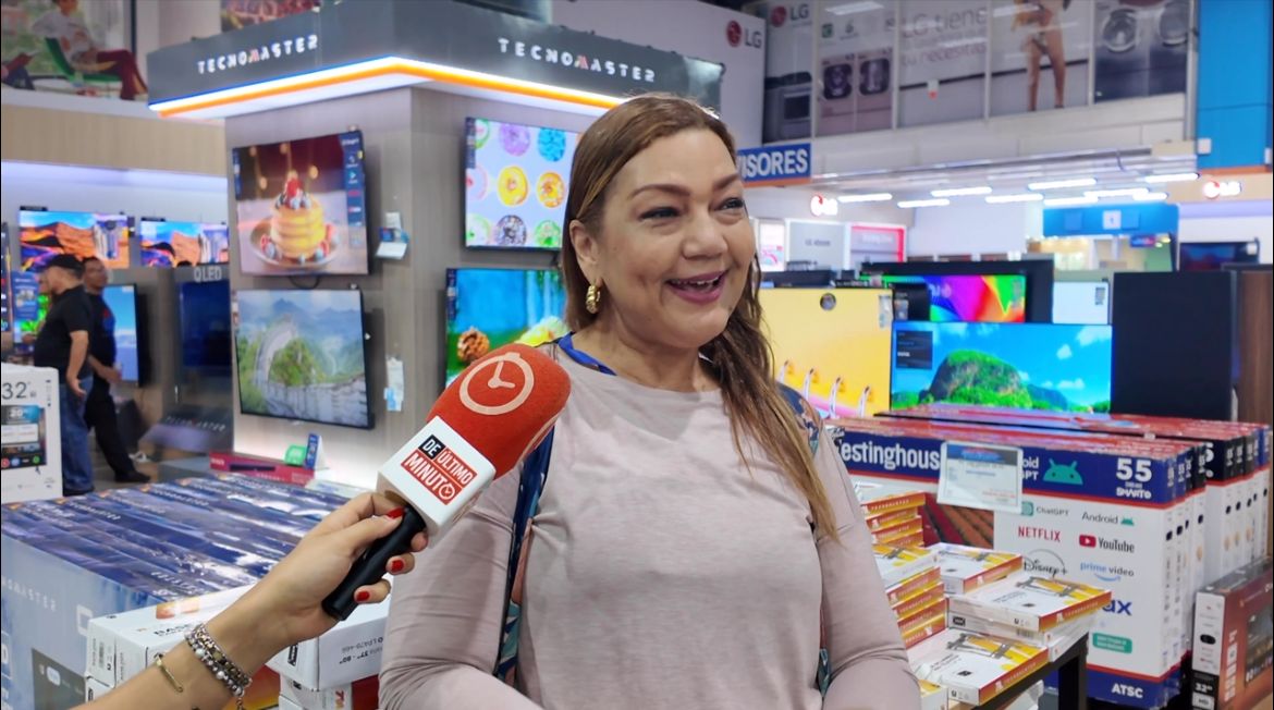 Aprovechan ofertas del Viernes Negro entre entusiasmo y un flujo más tímido que años anteriores - Noticias de hoy en República Dominicana | De Último Minuto
