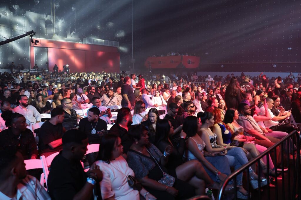 ¡Lleno total en el espectáculo de cierre de La Casa de Alofoke 2 ! | 3 | ¡Lleno total en el espectáculo de cierre de La Casa de Alofoke 2 ! - Noticias de hoy en República Dominicana | De Último Minuto