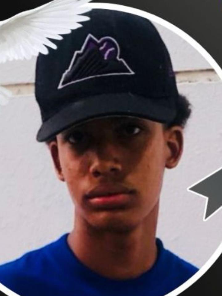 Director de Educación en Santiago aclara que muerte de estudiante no está vinculada a bandas - Noticias de hoy en República Dominicana | De Último Minuto