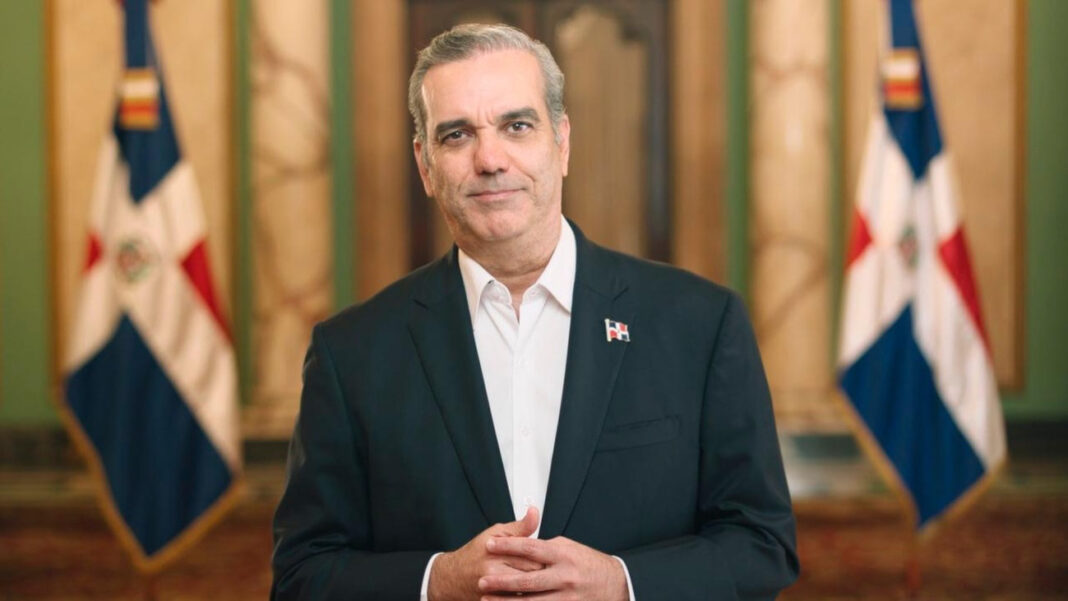 “No puede haber un país fuerte sin unas Fuerzas Armadas fuertes”, afirma presidente Abinader