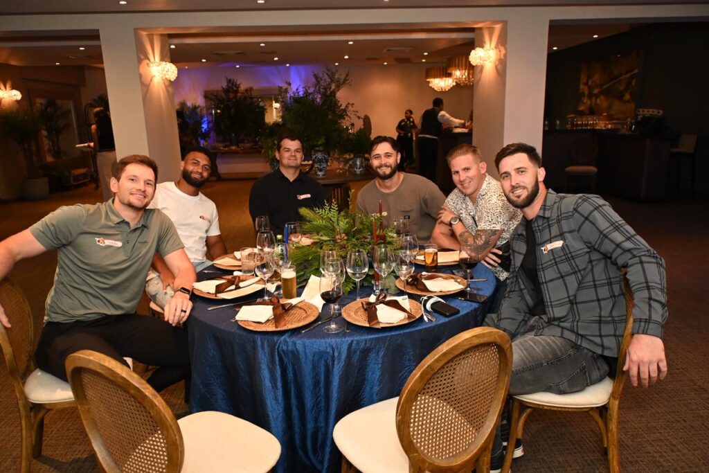 Licey celebra acostumbrada cena de acción de gracias | 9 | Licey celebra acostumbrada cena de acción de gracias - Noticias de hoy en República Dominicana | De Último Minuto