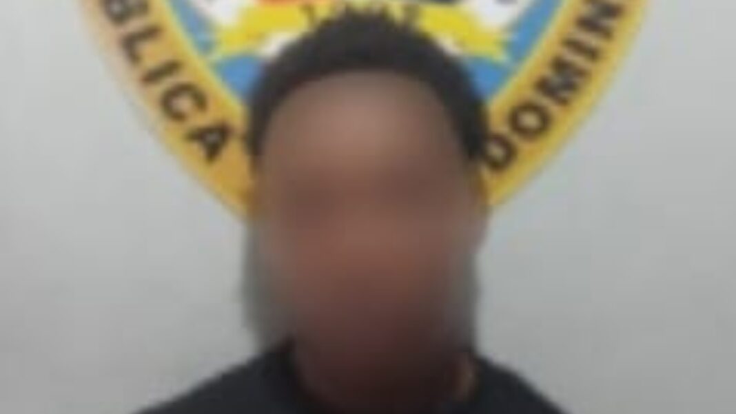 Policía Nacional apresa en Moca a hombre con orden de arresto pendiente