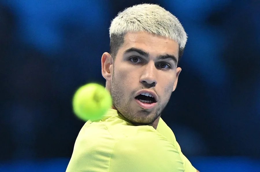 Alcaraz se juega el número uno en un duelo de infarto contra Musetti en Turín