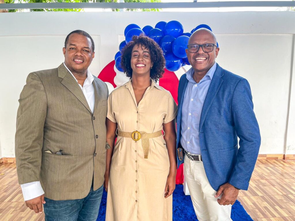 Colegio Médico Dominicano inaugura moderna área social en su Casa Club de Neiba | 2 | Colegio Médico Dominicano inaugura moderna área social en su Casa Club de Neiba - Noticias de hoy en República Dominicana | De Último Minuto