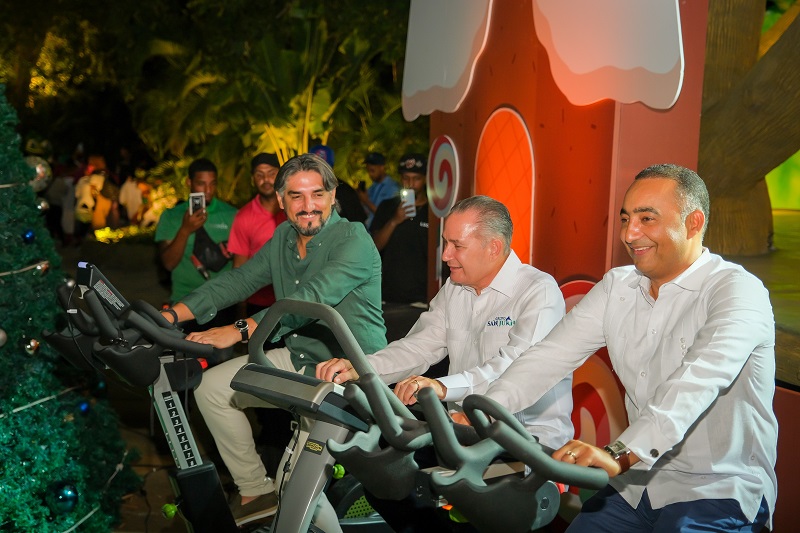 CEPM celebra 15 años de la Aldea Navideña con más de 15,000 personas | 2 | CEPM celebra 15 años de la Aldea Navideña con más de 15,000 personas - Noticias de hoy en República Dominicana | De Último Minuto