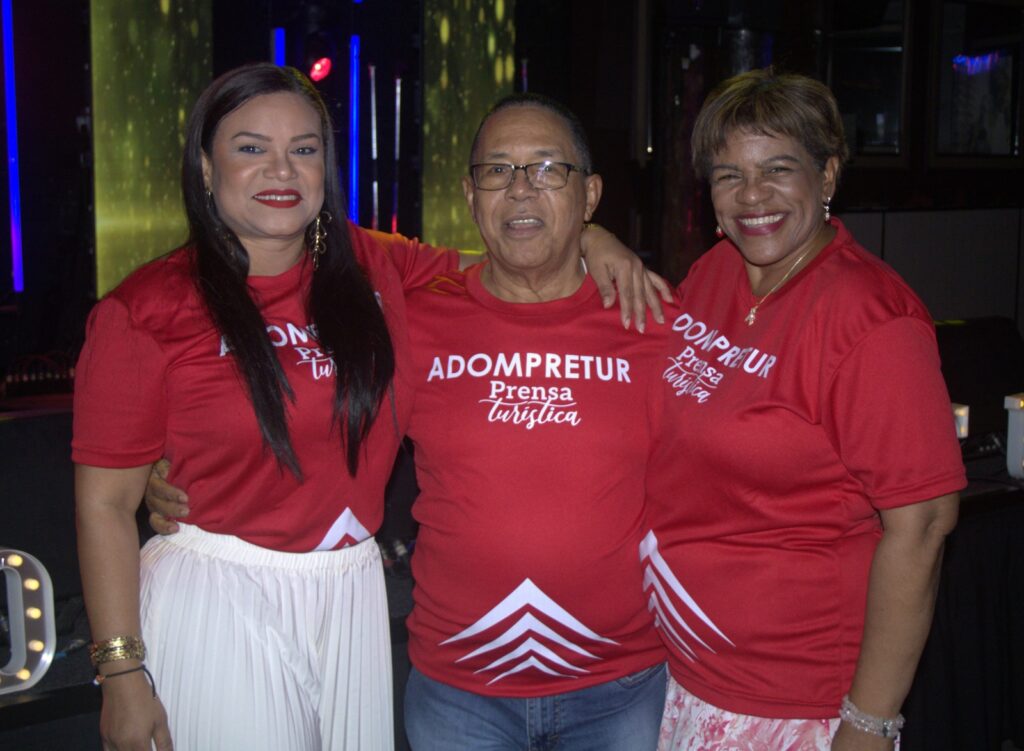 Adompretur celebra la navidad con una velada especial para sus miembros y destaca los logros alcanzados en 2025 | 4 | Adompretur celebra la navidad con una velada especial para sus miembros y destaca los logros alcanzados en 2025 - Noticias de hoy en República Dominicana | De Último Minuto