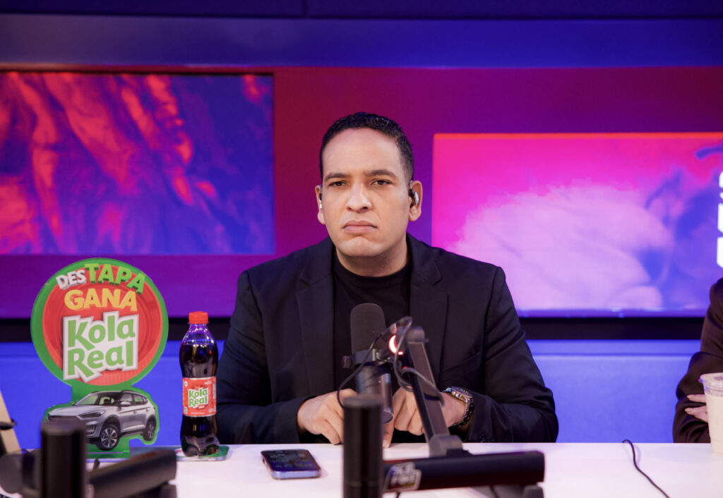 Hansel García revela: hija de Santiago Hazim suplicó al presidente Abinader evitar prisión de su padre por caso Senasa | 2 | Hansel García revela: hija de Santiago Hazim suplicó al presidente Abinader evitar prisión de su padre por caso Senasa - Noticias de hoy en República Dominicana | De Último Minuto