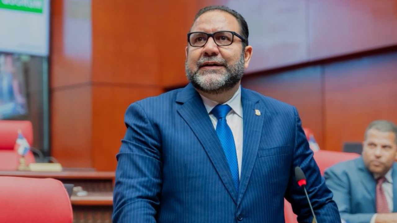 Genao califica de "irresponsabilidad colectiva" postergar reforma fiscal al aprobar presupuesto 2026