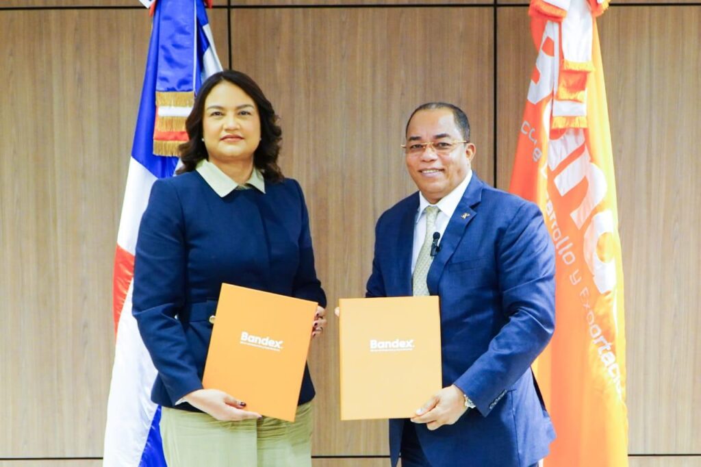 BANDEX y FemRD acuerdan facilitar acceso al crédito productivo a mujeres empresarias | 3 | BANDEX y FemRD acuerdan facilitar acceso al crédito productivo a mujeres empresarias - Noticias de hoy en República Dominicana | De Último Minuto