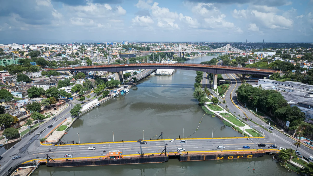 El puente flotante estará cerrado el sábado de 10 de la mañana a 12 del mediodía - Noticias de hoy en República Dominicana | De Último Minuto
