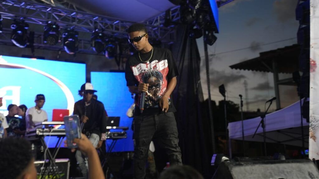 Reconocidos celebra su Cuarto Concierto de Navidad con un despliegue artístico sin precedentes | 12 | Reconocidos celebra su Cuarto Concierto de Navidad con un despliegue artístico sin precedentes - Noticias de hoy en República Dominicana | De Último Minuto