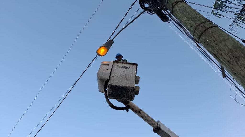 Edenorte despliega operativo de iluminación navideña en el Cibao | 3 | Edenorte despliega operativo de iluminación navideña en el Cibao - Noticias de hoy en República Dominicana | De Último Minuto