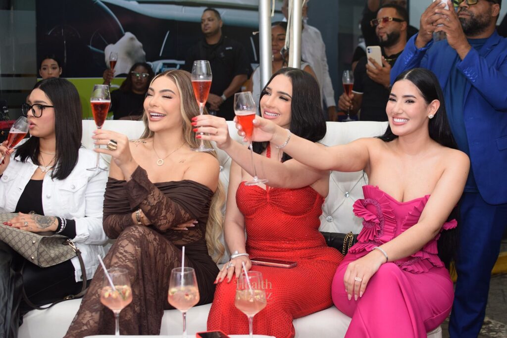 Health Mi Luz inaugura nueva sucursal en Plaza Caribbean y marca un hito en bienestar integral | 6 | Health Mi Luz inaugura nueva sucursal en Plaza Caribbean y marca un hito en bienestar integral - Noticias de hoy en República Dominicana | De Último Minuto