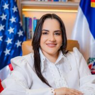 “Todo el mundo para entrevista”: Embajada de EE.UU. pone fin a renovaciones sin cita