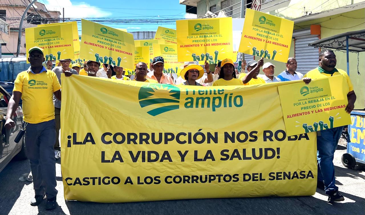 Frente Amplio saluda apresamiento por caso SeNaSa y exige que caigan todos los responsables