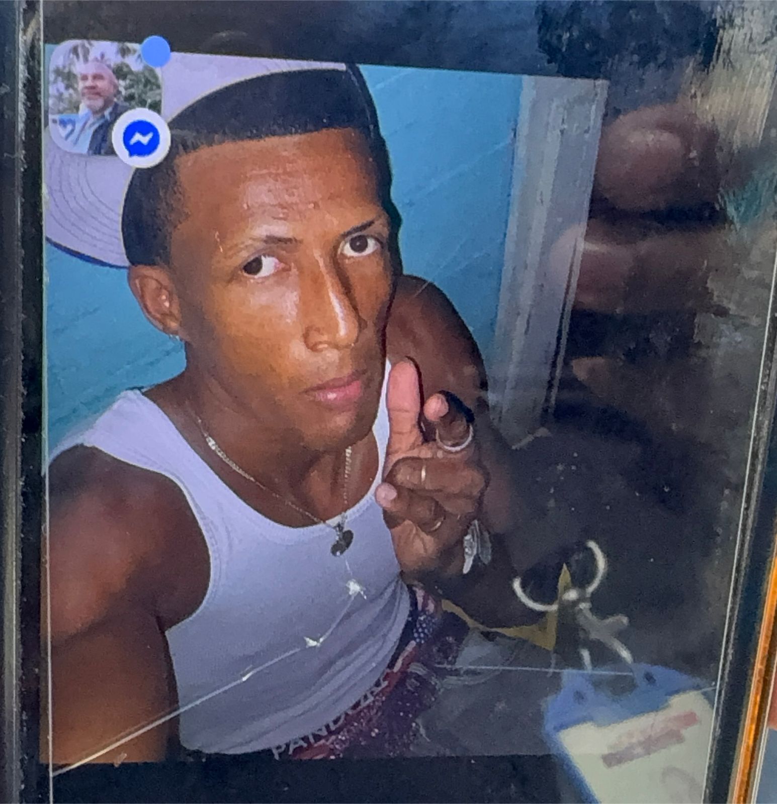 Ultiman joven de una puñalada en centro de diversión de SFM