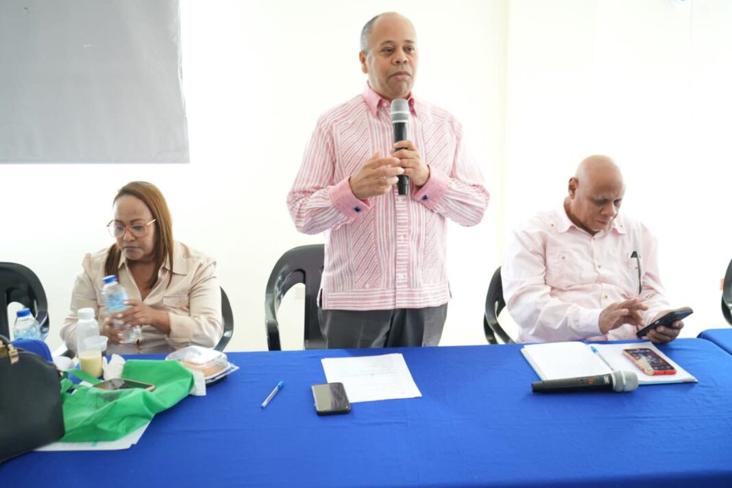 Regional 03 de Educación realiza encuentro de evaluación de fin de año con su equipo técnico
