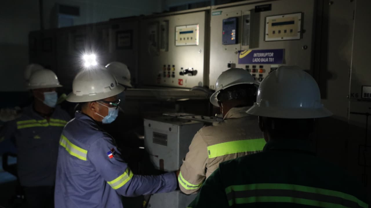 EDEESTE informa interrupción del servicio por salida de transformador en la Subestación Los Mina - Noticias de hoy en República Dominicana | De Último Minuto