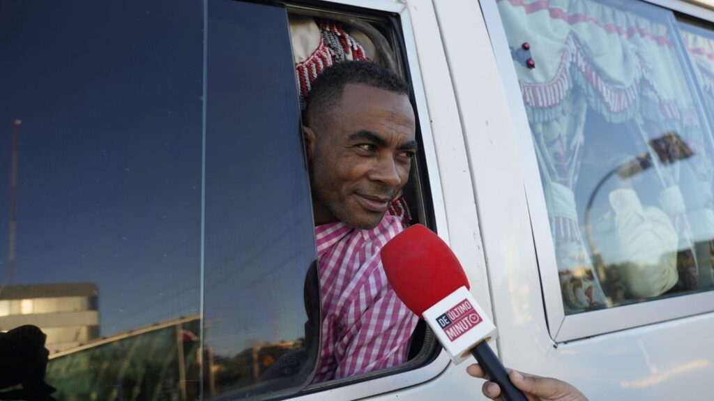 Ciudadanos exigen: “Debe caer todo el peso de la ley sobre los involucrados en el desfalco a SENASA” | 4 | Ciudadanos exigen: “Debe caer todo el peso de la ley sobre los involucrados en el desfalco a SENASA” - Noticias de hoy en República Dominicana | De Último Minuto