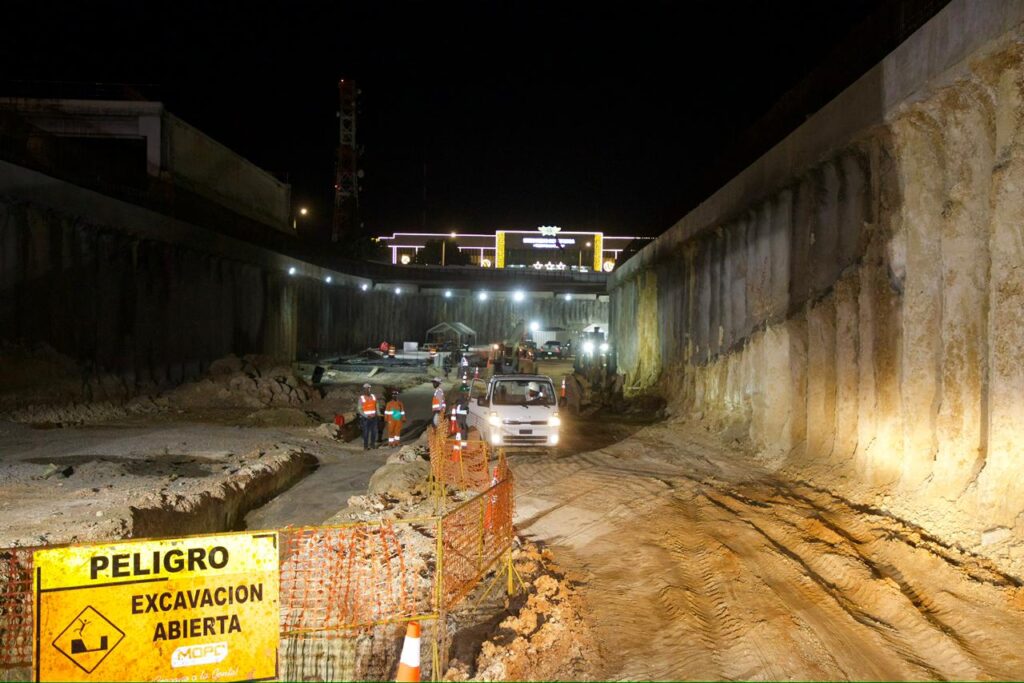 Abinader supervisa avances del túnel en la Plaza de la Bandera | 2 | Abinader supervisa avances del túnel en la Plaza de la Bandera - Noticias de hoy en República Dominicana | De Último Minuto