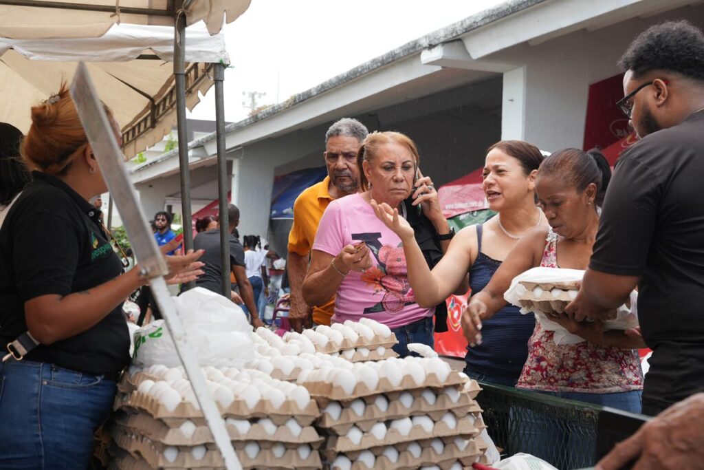 Compradores destacan excelentes precios en la Gran Feria Agropecuaria del Inespre | 2 | Compradores destacan excelentes precios en la Gran Feria Agropecuaria del Inespre - Noticias de hoy en República Dominicana | De Último Minuto
