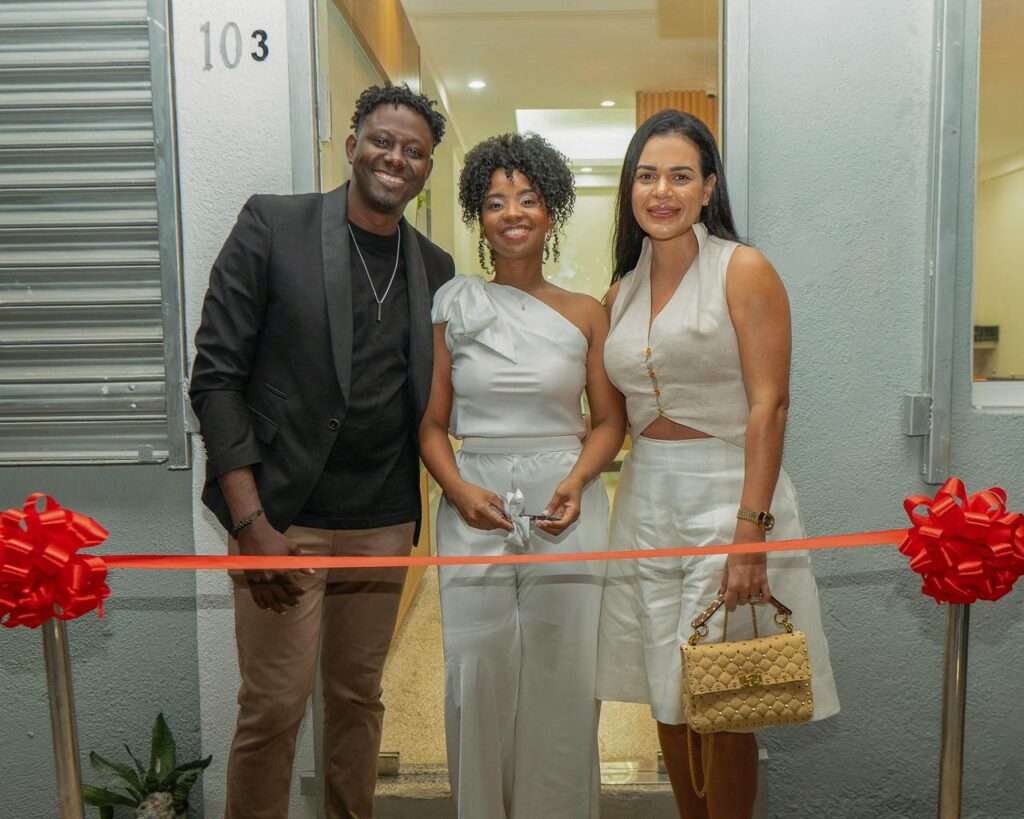 Leidys Natural Hair Salón celebra su décimo aniversario con reinauguración en La Romana | 2 | Leidys Natural Hair Salón celebra su décimo aniversario con reinauguración en La Romana - Noticias de hoy en República Dominicana | De Último Minuto